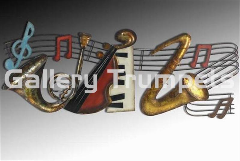 Pentagrama con instrumentos